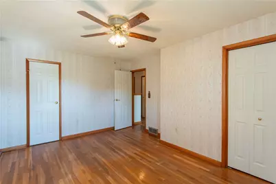 1016 Lakeview Drive, Big Beaver, PA 15010 - Photo 25