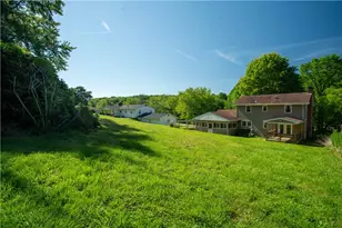 1016 Lakeview Dr, Big Beaver, PA 15010 - Photo 37
