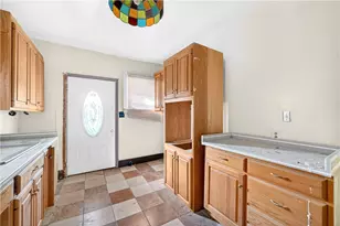 539 Green St, Brownsville, PA 15417 - Photo 23