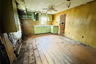 222 S Jefferson St, Kittanning, PA 16201 - Photo 7