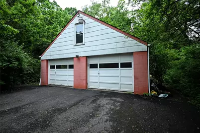 12 Forsythe Rd, Bridgeville, PA 15142 - Photo 5