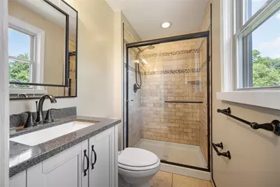 7113 Dumbarton Pl, Bethel Park, PA 15102 - Photo 21