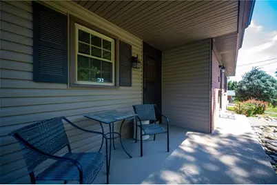7113 Dumbarton Pl, Bethel Park, PA 15102 - Photo 3