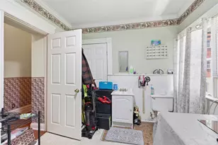 224 W College St, Canonsburg, PA 15317 - Photo 17