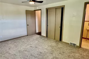 4737 Jewel Dr, Pittsburgh, PA 15236 - Photo 19
