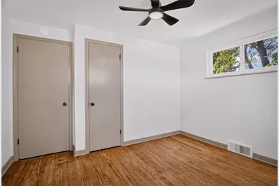 4737 Jewel Dr, Pittsburgh, PA 15236 - Photo 17