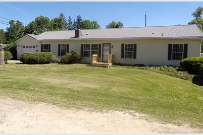 1040 Marshall St, Conneaut Lake, PA 16316 - Photo 1