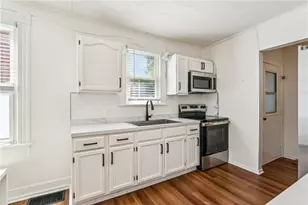 304 W Poland Ave, Bessemer, PA 16112 - Photo 3