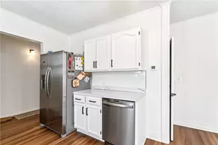 304 W Poland Ave, Bessemer, PA 16112 - Photo 5