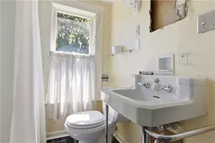 82 S Wade Ave, East Washington Boro, PA 15301 - Photo 25