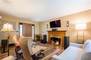 319 Sunset Dr, Bethel Park, PA 15102 - Photo 7