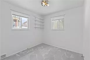 303 Kingston Dr, Wilkins Township, PA 15235 - Photo 13