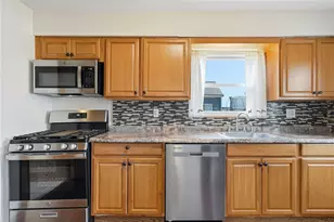 121 Riverview Blvd, Whitaker, PA 15120 - Photo 15