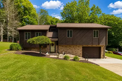204 Republic St, North Union Township, PA 15401 - Photo 1