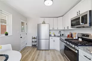 123 Knox St, Scott Township, PA 15017 - Photo 13