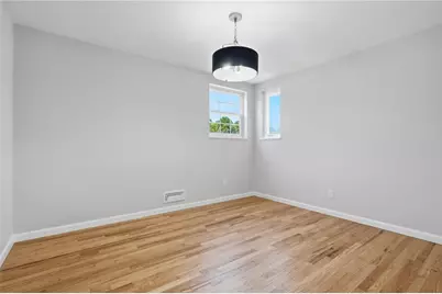 123 Knox St, Scott Township, PA 15017 - Photo 17