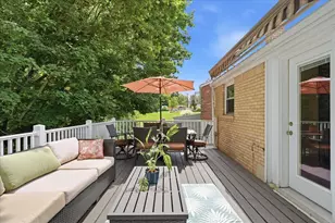 433 Dewalt Dr Dr, Baldwin Twp, PA 15234 - Photo 23