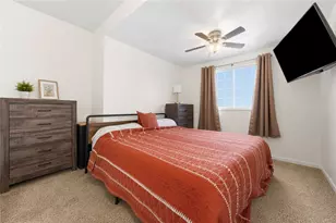160 Renfer St, Ross Twp, PA 15237 - Photo 9