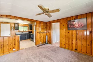 121 Valley Rd, Economy, PA 15143 - Photo 7