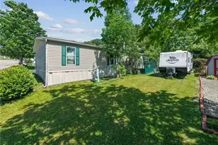597 Valley View Dr, Donegal, PA 15628 - Photo 27