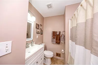 205 Springwater Ct, Moon/Crescent Twp, PA 15108 - Photo 27