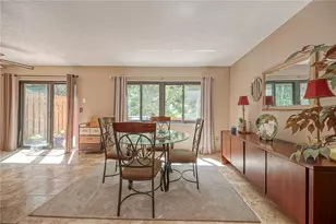 205 Springwater Ct, Moon/Crescent Twp, PA 15108 - Photo 9