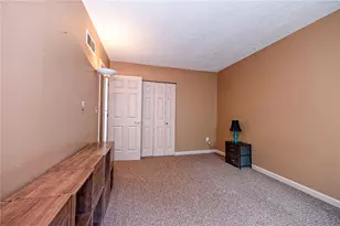 205 Springwater Ct, Moon/Crescent Twp, PA 15108 - Photo 25