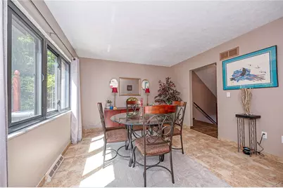 205 Springwater Ct, Moon/Crescent Twp, PA 15108 - Photo 11