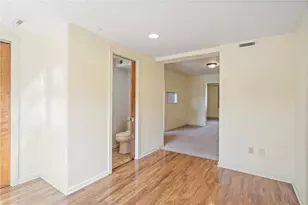 804 Lilac St, Pittsburgh, PA 15217 - Photo 17