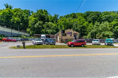 174 Sandy Creek Rd, Pittsburgh, PA 15147 - Photo 11
