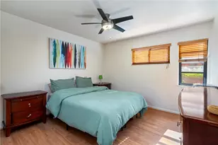 5545 Forbes Ave, Pittsburgh, PA 15217 - Photo 13