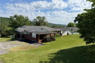 335 Doty St, Franklin Township, PA 15370 - Photo 13