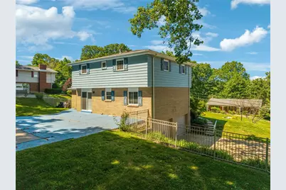 1212 Mountain View Dr, Unity Township, PA 15601 - Photo 41
