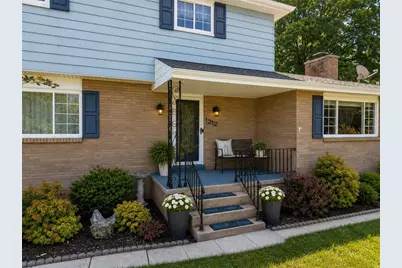 1212 Mountain View Dr, Unity Township, PA 15601 - Photo 3