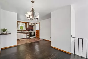 596 Anderson Ave, Pittsburgh, PA 15239 - Photo 5