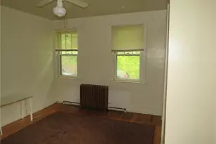 423 Braddock Rd, Pittsburgh, PA 15221 - Photo 19