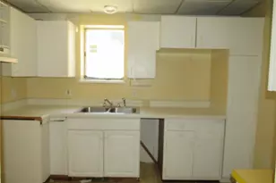 423 Braddock Rd, Pittsburgh, PA 15221 - Photo 11