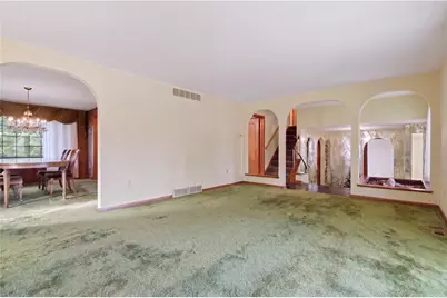 480 Herbst Manor Rd, Kennedy Township, PA 15108 - Photo 7