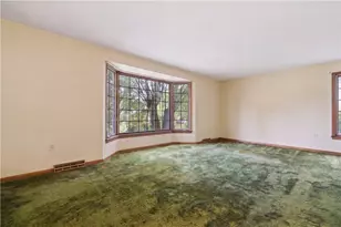 480 Herbst Manor Rd, Kennedy Township, PA 15108 - Photo 5