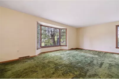 480 Herbst Manor Rd, Kennedy Township, PA 15108 - Photo 5