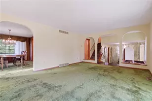 480 Herbst Manor Rd, Kennedy Township, PA 15108 - Photo 7
