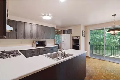 480 Herbst Manor Rd, Kennedy Township, PA 15108 - Photo 11