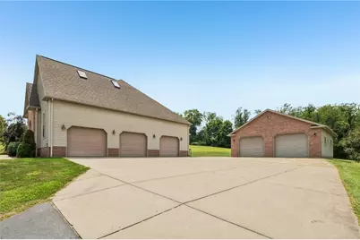 140 Skyview Drive, North Beaver Township, PA 16102 - Photo 5