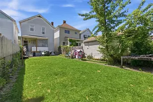 1133 9th St, Stowe Township, PA 15136 - Photo 17