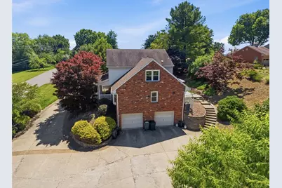 2358 Golfview Dr, Pittsburgh, PA 15241 - Photo 41