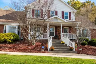 2358 Golfview Dr, Pittsburgh, PA 15241 - Photo 1