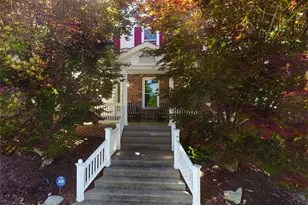 2358 Golfview Dr, Pittsburgh, PA 15241 - Photo 7