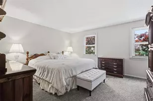 2358 Golfview Dr, Pittsburgh, PA 15241 - Photo 33
