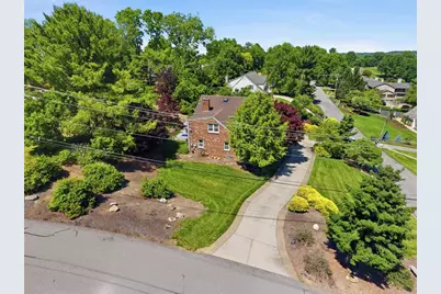 2358 Golfview Dr, Pittsburgh, PA 15241 - Photo 39