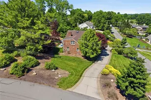 2358 Golfview Dr, Pittsburgh, PA 15241 - Photo 39